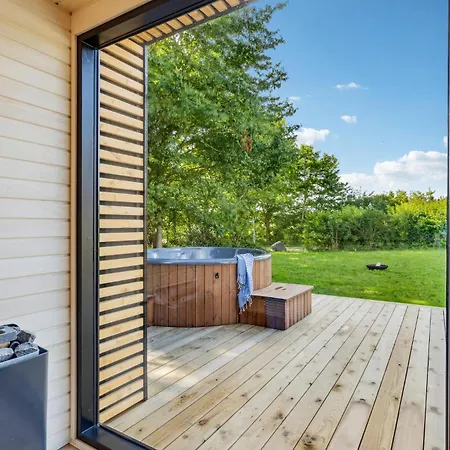 3 Bedroom Awesome In