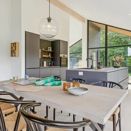3 Bedroom Awesome In Holiday home